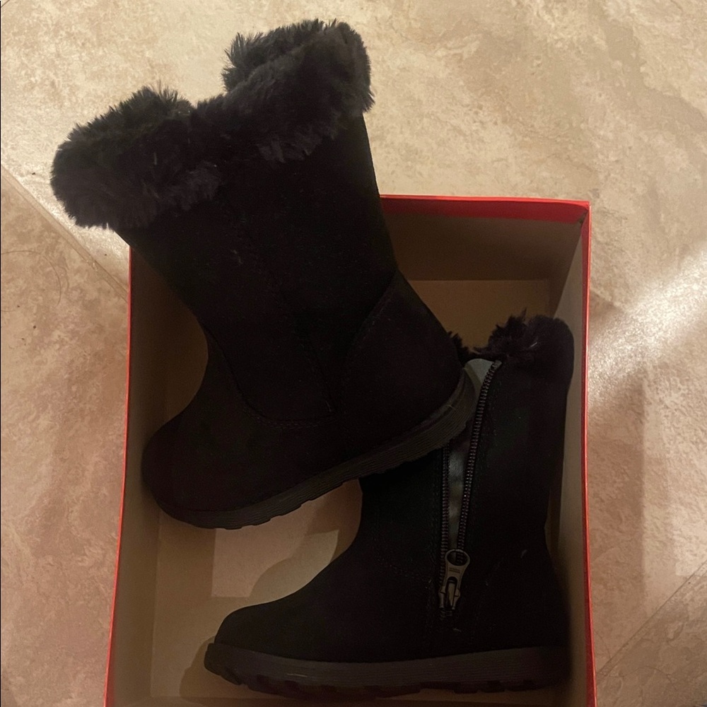 Cat & Jack Black Fur-Lined Kids Boots